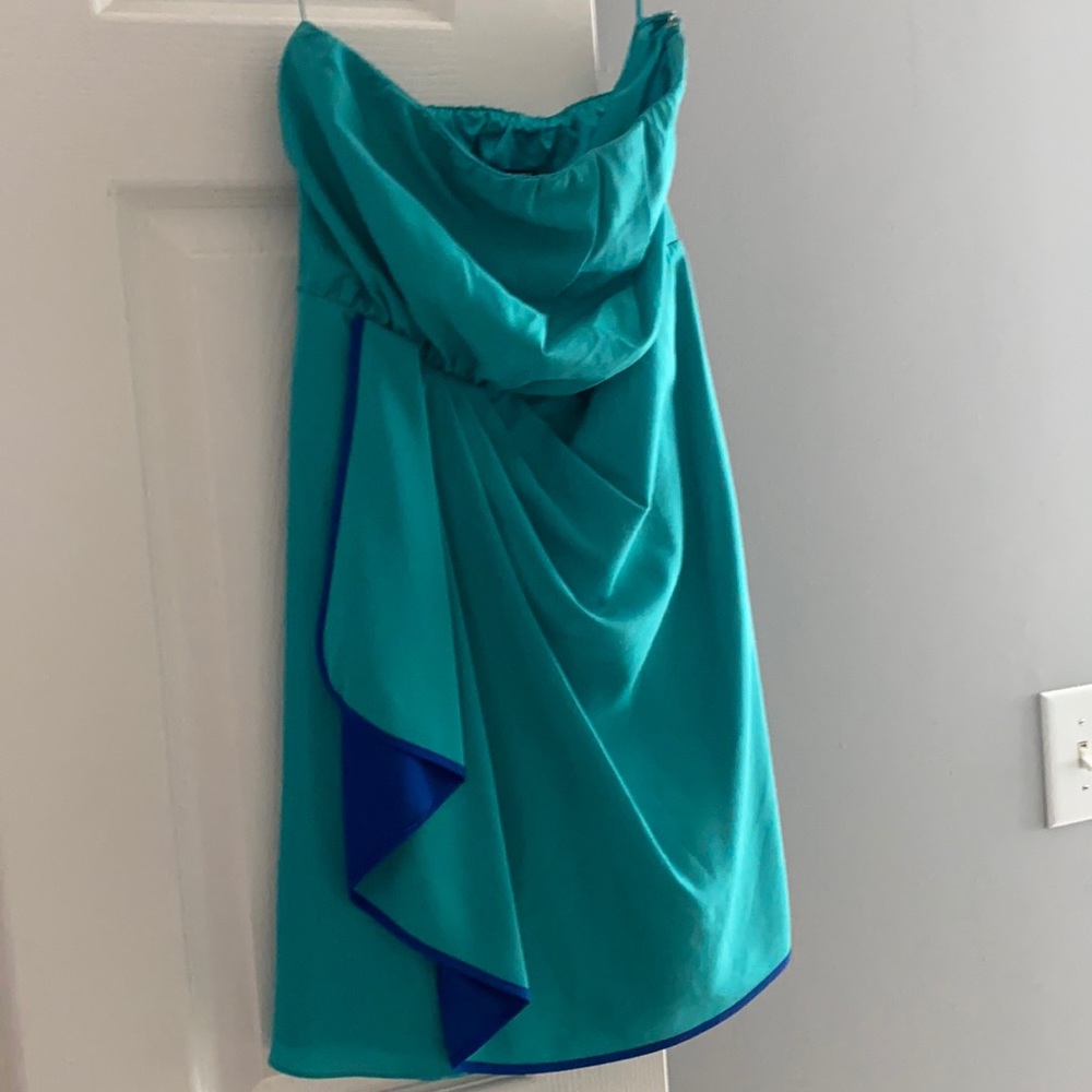 Women’s dress